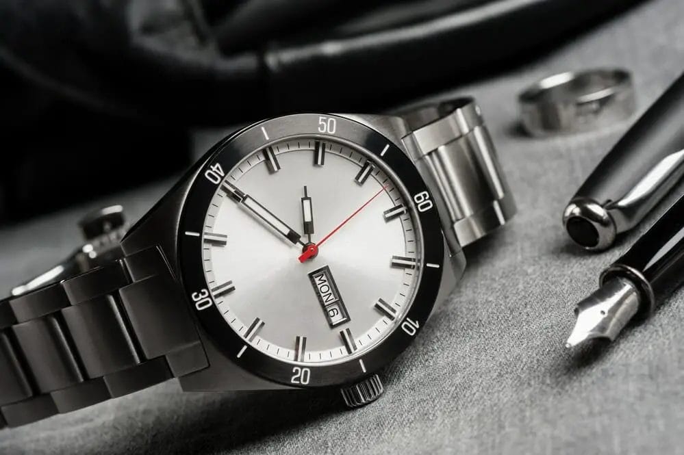 montre seiko 807 - Montre Seiko SNK807K2 Test et Avis - montre - seiko - test - Tu montres